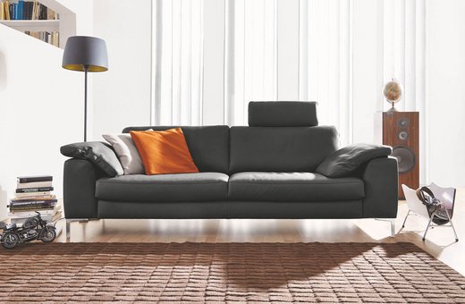 Sofa in edlem Design • Einrichtungshaus Jäger